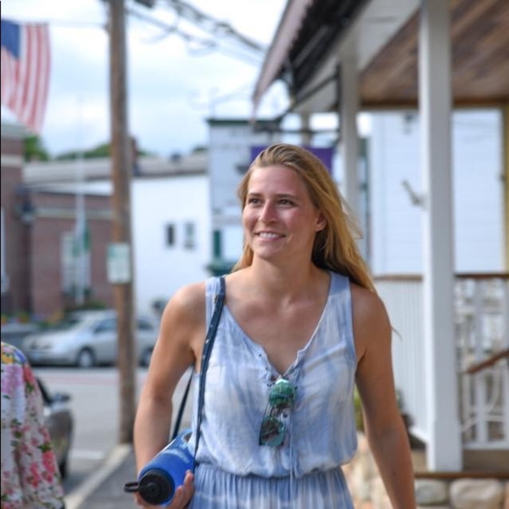 Meet your Posher, Stephanie